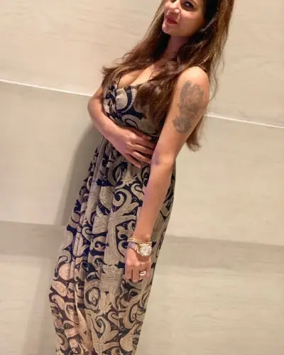 Amta Escort